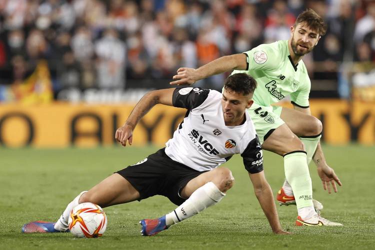 西甲保级生死战！巴伦西亚主场死磕比利亚雷，黄潜客场能否碾压颓势？